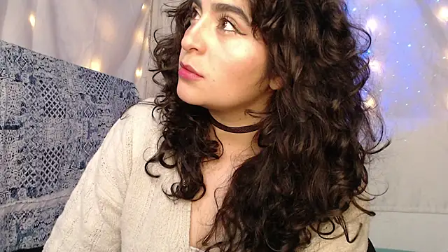 Snapshot of Marci_owo chatting on January 2025 08:11:02 PM Marci owo online show from January 2025 08:11:02 PM