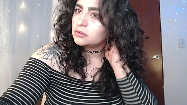 Snapshot of Marci_owo chatting on January 2025 07:32:02 AM Marci owo online show from January 2025 07:32:02 AM