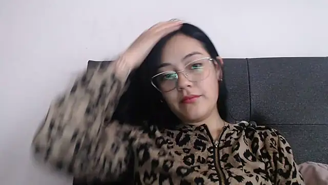 Snapshot of Alisha_99 chatting on March 2026 01:07:02 PM Alisha 99 online show from March 2026 01:07:02 PM