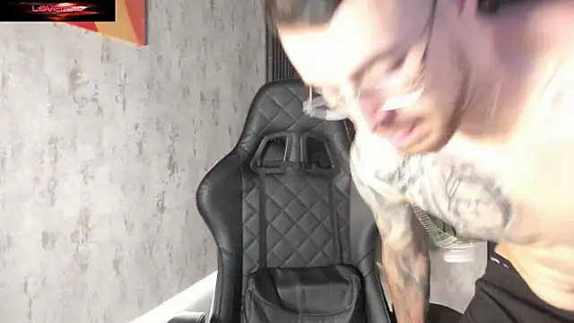 CodyWalkerR online show from June 2026 05:39:01 PM