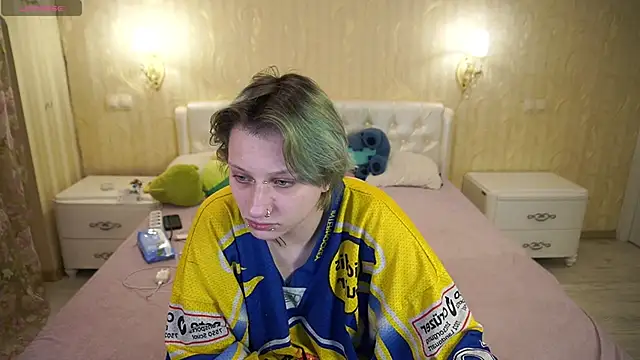 LunaaMayy online show from February 2026 12:17:02 AM