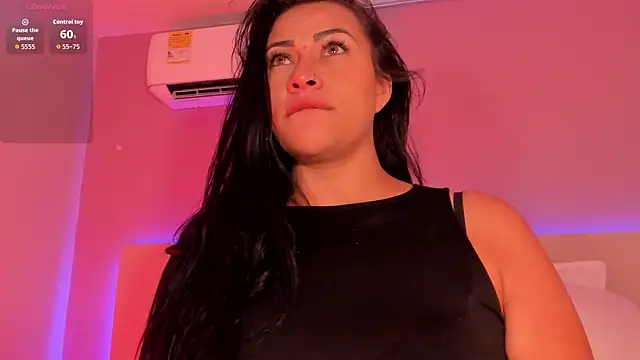 Miss Ambeer online show from September 2025 11:56:01 AM