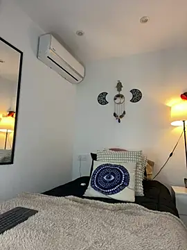 EmelyRogers online show from February 2025 06:46:02 PM