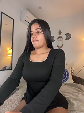 EmelyRogers online show from March 2025 06:21:02 PM