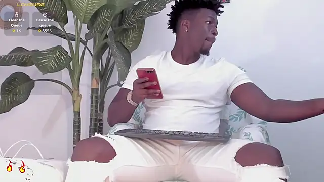 michaell james7 online show from October 2025 07:30:02 PM