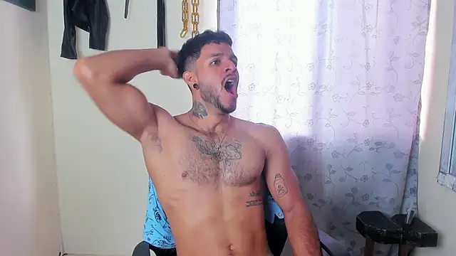 JuanBlade online show from January 2025 04:27:01 PM