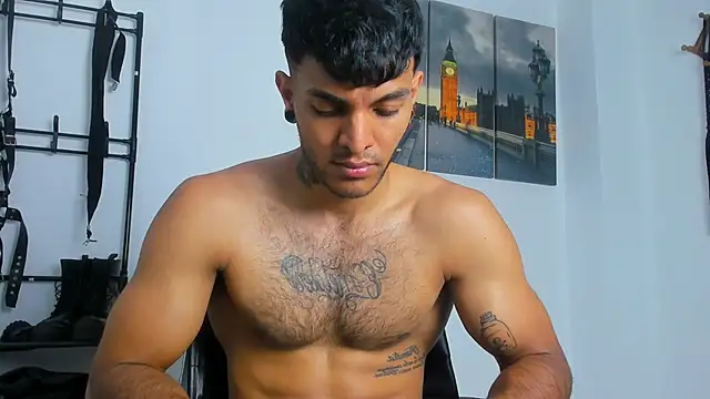 JuanBlade online show from October 2025 05:25:02 PM