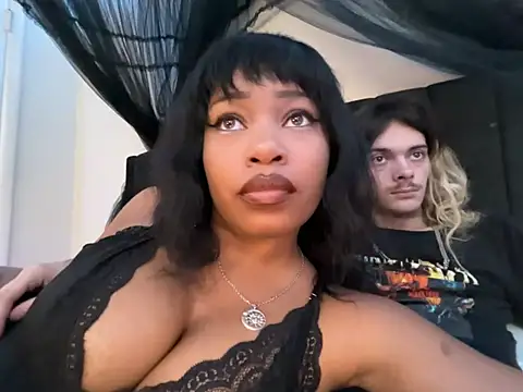 lovekaylaa online show from August 2026 04:42:01 PM