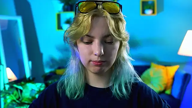 Snapshot of RocKStone_ chatting on November 2025 04:34:02 AM RocKStone online show from November 2025 04:34:02 AM