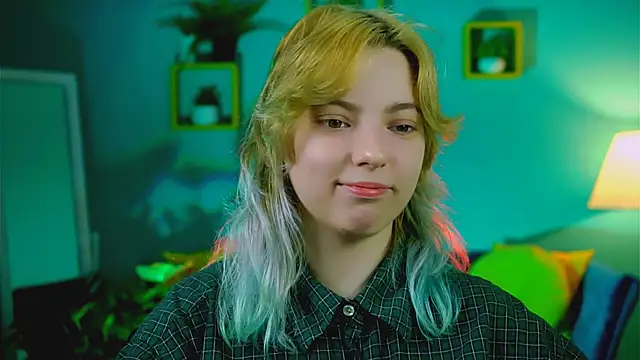 Snapshot of RocKStone_ chatting on December 2025 08:23:01 AM RocKStone online show from December 2025 08:23:01 AM