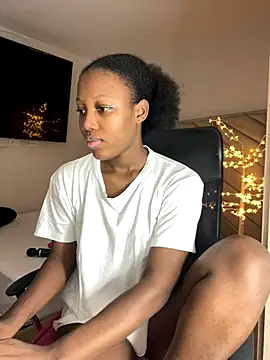 Snapshot of kellya_ chatting on October 2025 11:56:02 PM kellya online show from October 2025 11:56:02 PM