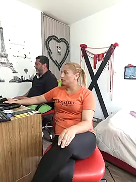 hotandfierylatinos2023 online show from October 2025 03:45:01 PM