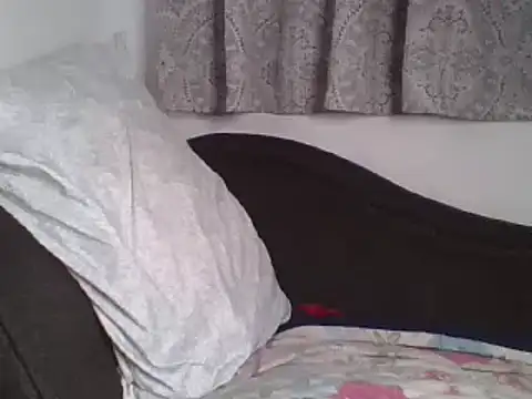 Whimsicalwillow online show from February 2025 08:10:01 PM