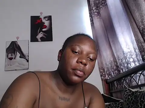 Whimsicalwillow online show from November 2025 10:10:02 AM