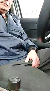 bottomhairy online show from December 2024 11:18:01 AM