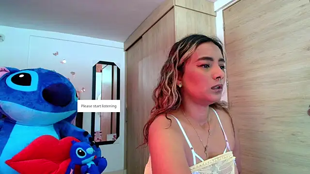 megan collins96 online show from October 2025 07:36:02 PM