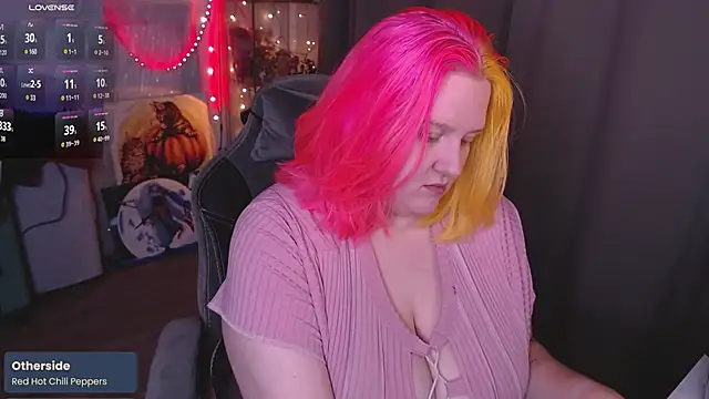 Snapshot of lissamuff chatting on November 2025 02:49:01 PM lissamuff online show from November 2025 02:49:01 PM