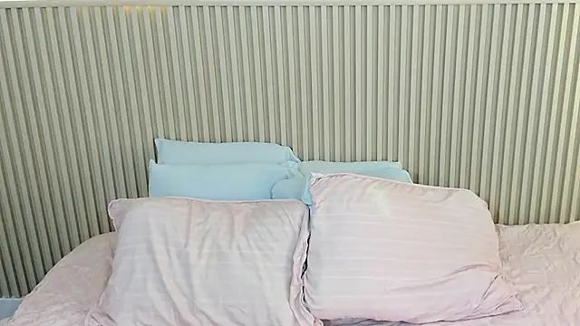 Snapshot of charlottebrowns_ chatting on February 2026 12:16:01 PM charlottebrowns online show from February 2026 12:16:01 PM