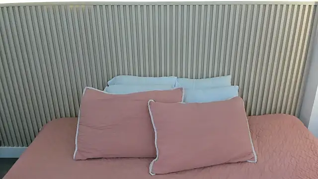 Snapshot of charlottebrowns_ chatting on July 2026 12:11:01 PM charlottebrowns online show from July 2026 12:11:01 PM