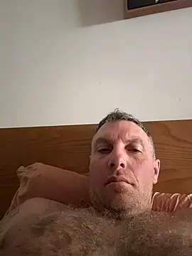 MrIsolated101 online show from February 2026 01:32:01 AM