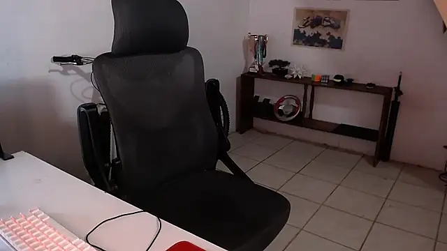 Snapshot of Thieves9 chatting on October 2025 10:37:01 PM Thieves9 online show from October 2025 10:37:01 PM