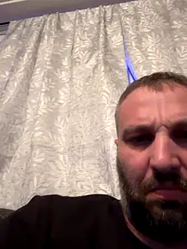 ryand12804 online show from October 2025 12:19:01 AM