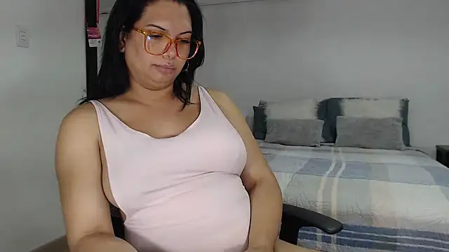 flowerdirtty online show from May 2026 05:32:02 PM