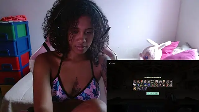 TiffanyRoouse online show from February 2025 10:42:02 PM