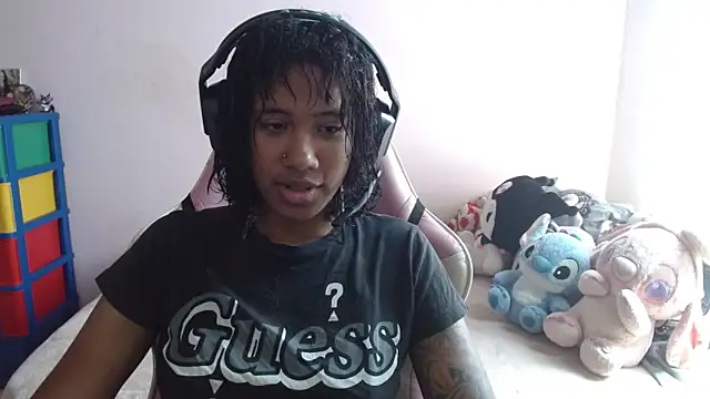 TiffanyRoouse online show from September 2025 03:28:02 PM