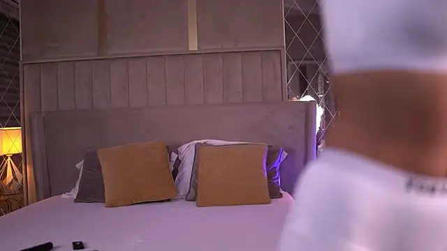 Snapshot of BlairSanders chatting on September 2025 06:22:02 PM BlairSanders online show from September 2025 06:22:02 PM