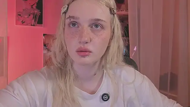 ELLIEJAY online show from June 2026 05:32:02 AM