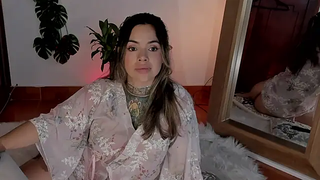 yandracelisofficial online show from February 2025 01:20:01 AM