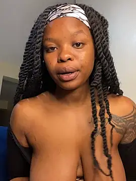 SexxyLunar online show from March 2025 05:52:01 AM