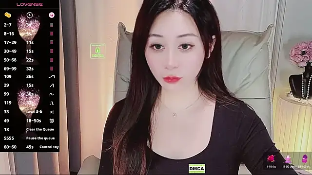 Liiniie-Lovers online show from November 2025 04:57:02 AM