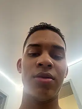 Snapshot of dilan_alfonzo chatting on February 2026 01:24:02 AM dilan alfonzo online show from February 2026 01:24:02 AM