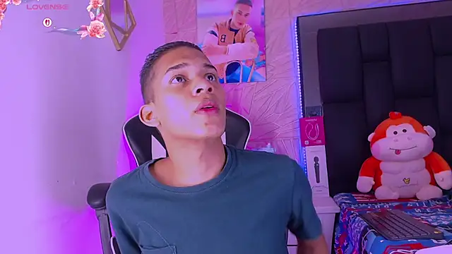 Snapshot of dilan_alfonzo chatting on March 2026 05:08:02 AM dilan alfonzo online show from March 2026 05:08:02 AM