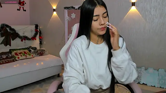 Snapshot of miagomezweb1 chatting on December 2024 12:56:02 PM miagomezweb1 online show from December 2024 12:56:02 PM