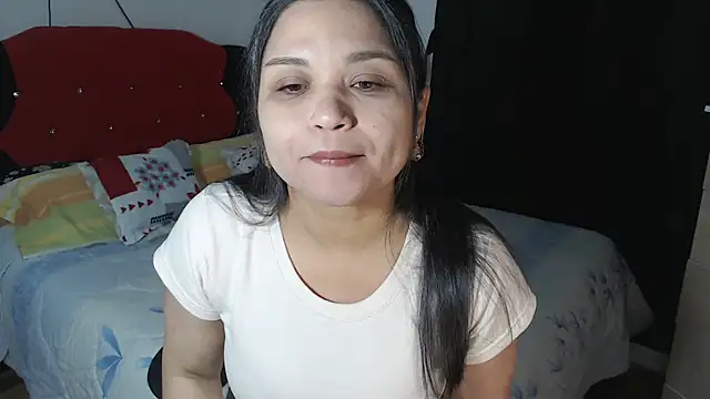 Crystal milkmature online show from June 2026 07:02:02 PM