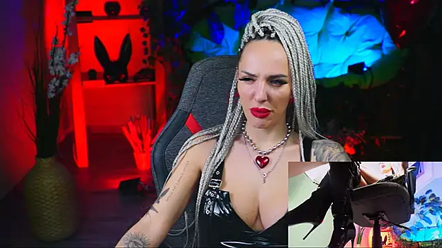 MonicaMaxwel online show from February 2025 06:21:01 PM