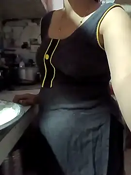 Ankita202 online show from November 2025 01:43:03 PM