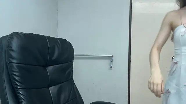 SassyJessi online show from June 2026 04:11:02 AM