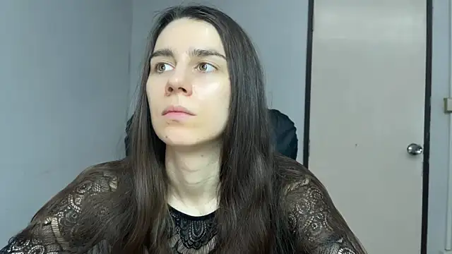 Snapshot of SassyJessi chatting on August 2026 04:03:01 AM SassyJessi online show from August 2026 04:03:01 AM