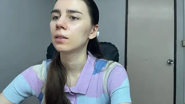Snapshot of SassyJessi chatting on August 2026 04:17:02 AM SassyJessi online show from August 2026 04:17:02 AM