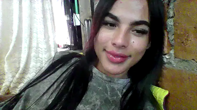 Snapshot of Samys_World chatting on February 2026 04:13:01 PM Samys World online show from February 2026 04:13:01 PM