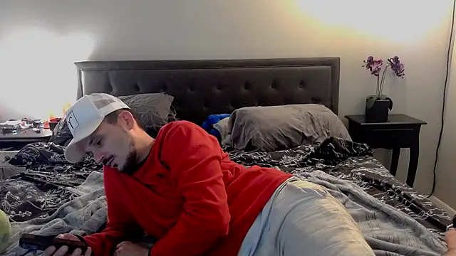 molly witha chance online show from March 2025 02:41:01 AM