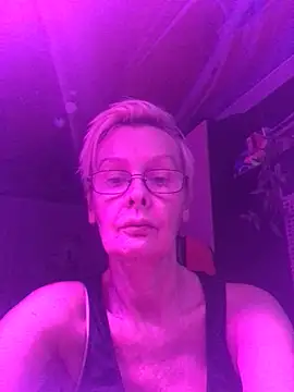 HelgaHimmell online show from December 2025 01:05:02 PM