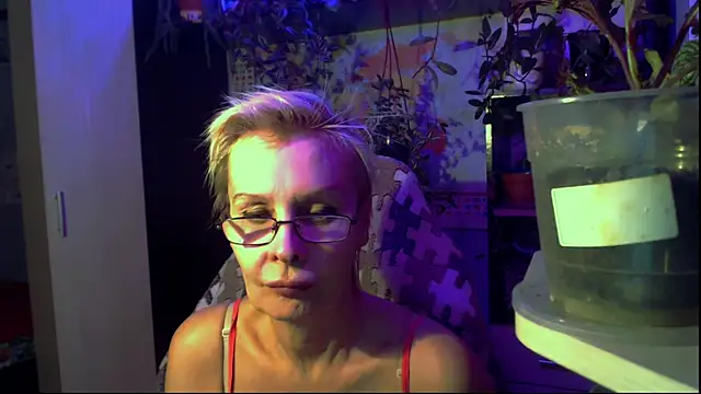 HelgaHimmell online show from May 2026 10:26:01 PM