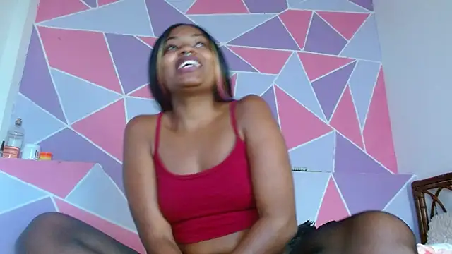 Snapshot of ebony_alika1 chatting on December 2024 09:13:02 PM ebony alika1 online show from December 2024 09:13:02 PM