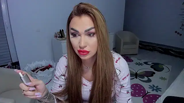 GlossyDiamondX online show from February 2025 04:20:01 AM