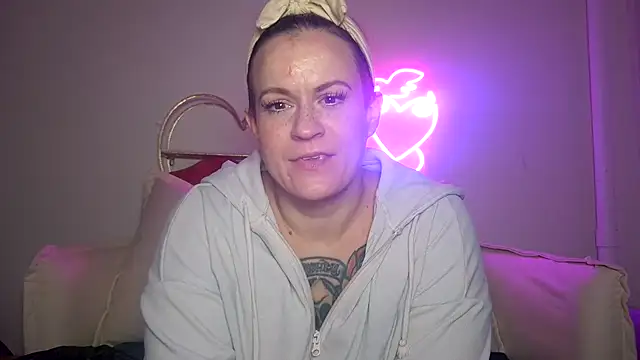 quinnmariexo online show from January 2026 05:01:02 AM